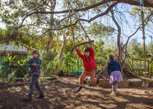 Trường mẫu giáo Isabel Henderson không sử dụng đồ chơi nhựa. Ảnh: Danielle Bonica