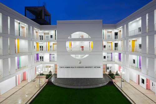 Trường đang tuyển sinh hệ đại học chính quy trên phạm vi toàn quốc.