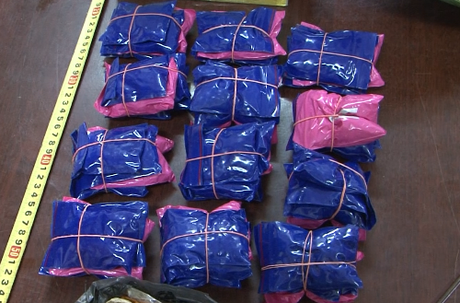 12.000 viên ma túy tổng hợp bị cảnh sát bắt giữ. Ảnh: Bình Minh