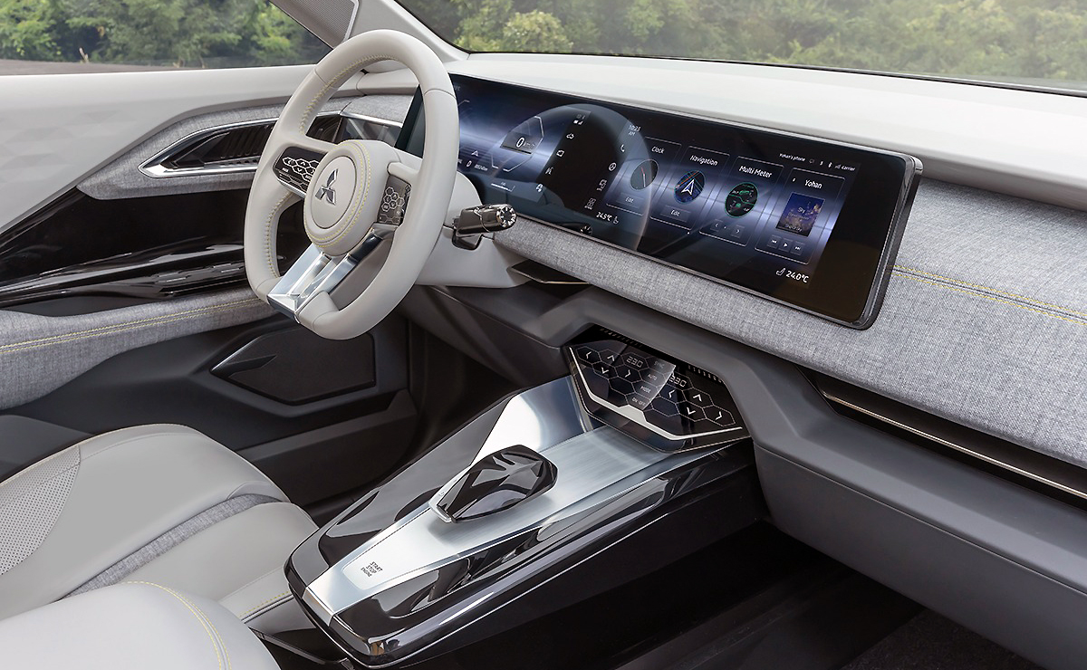 Mitsubishi XFC Concept