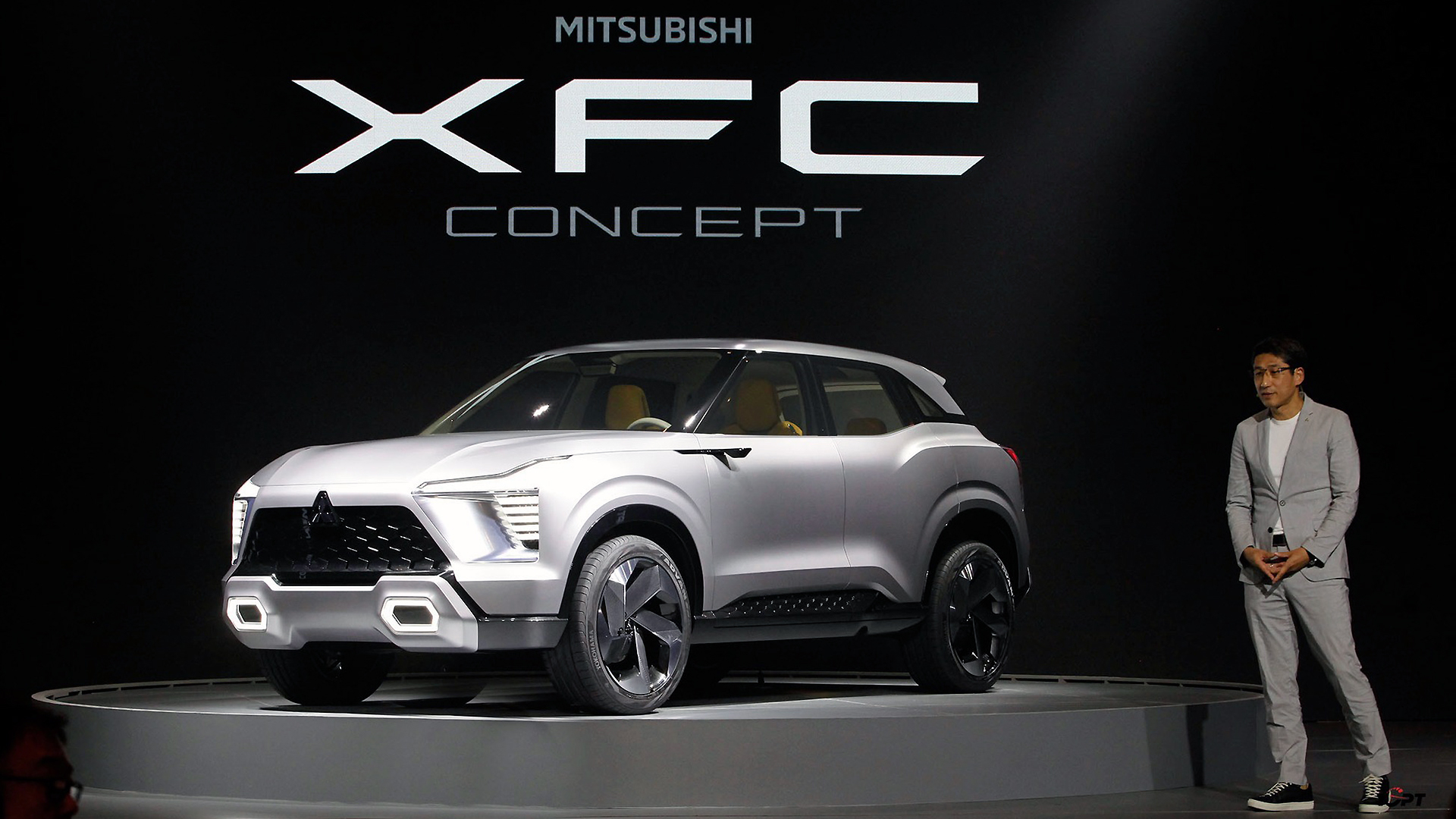 Mitsubishi XFC Concept