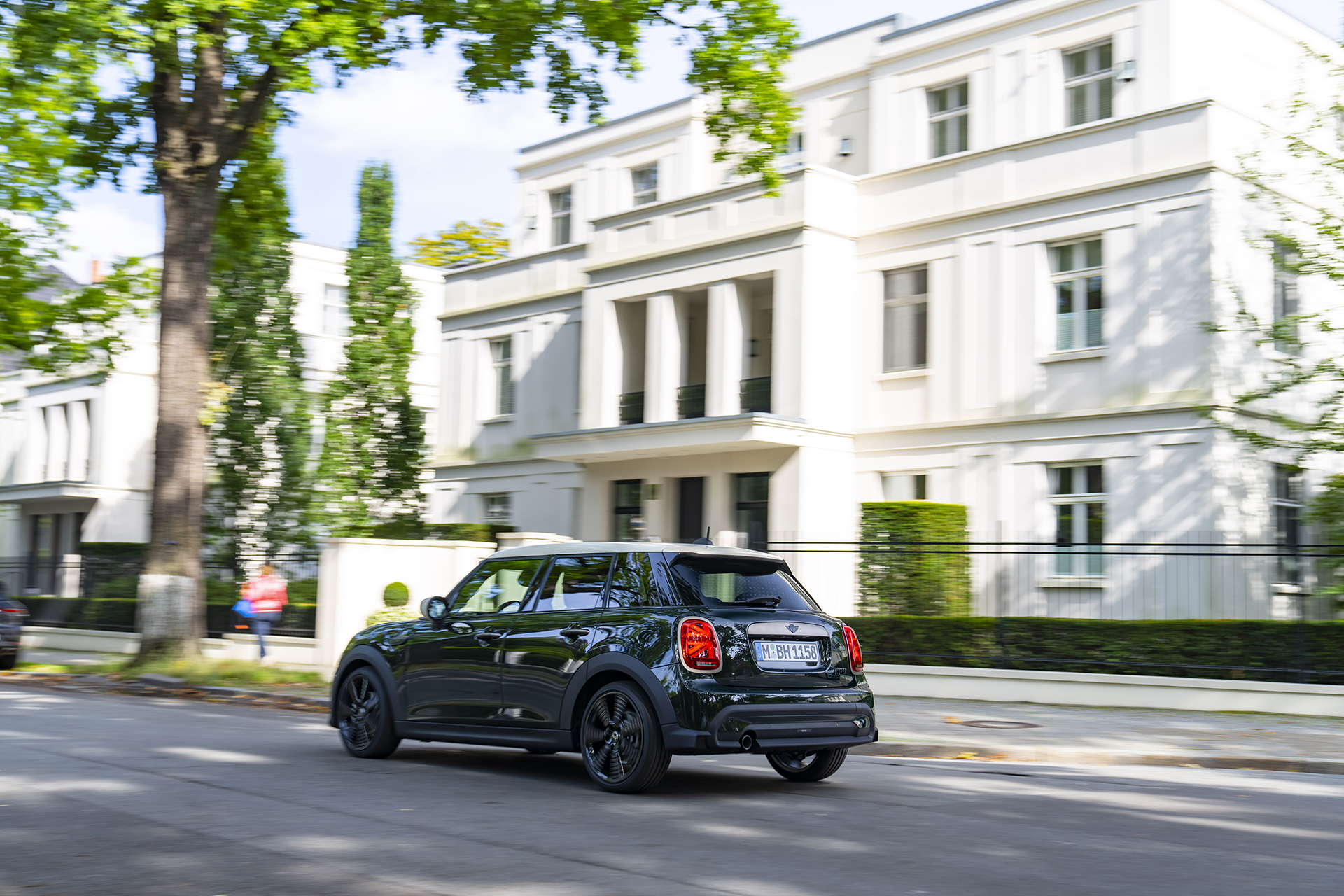 MINI Cooper S 5 cửa Resolute Edition