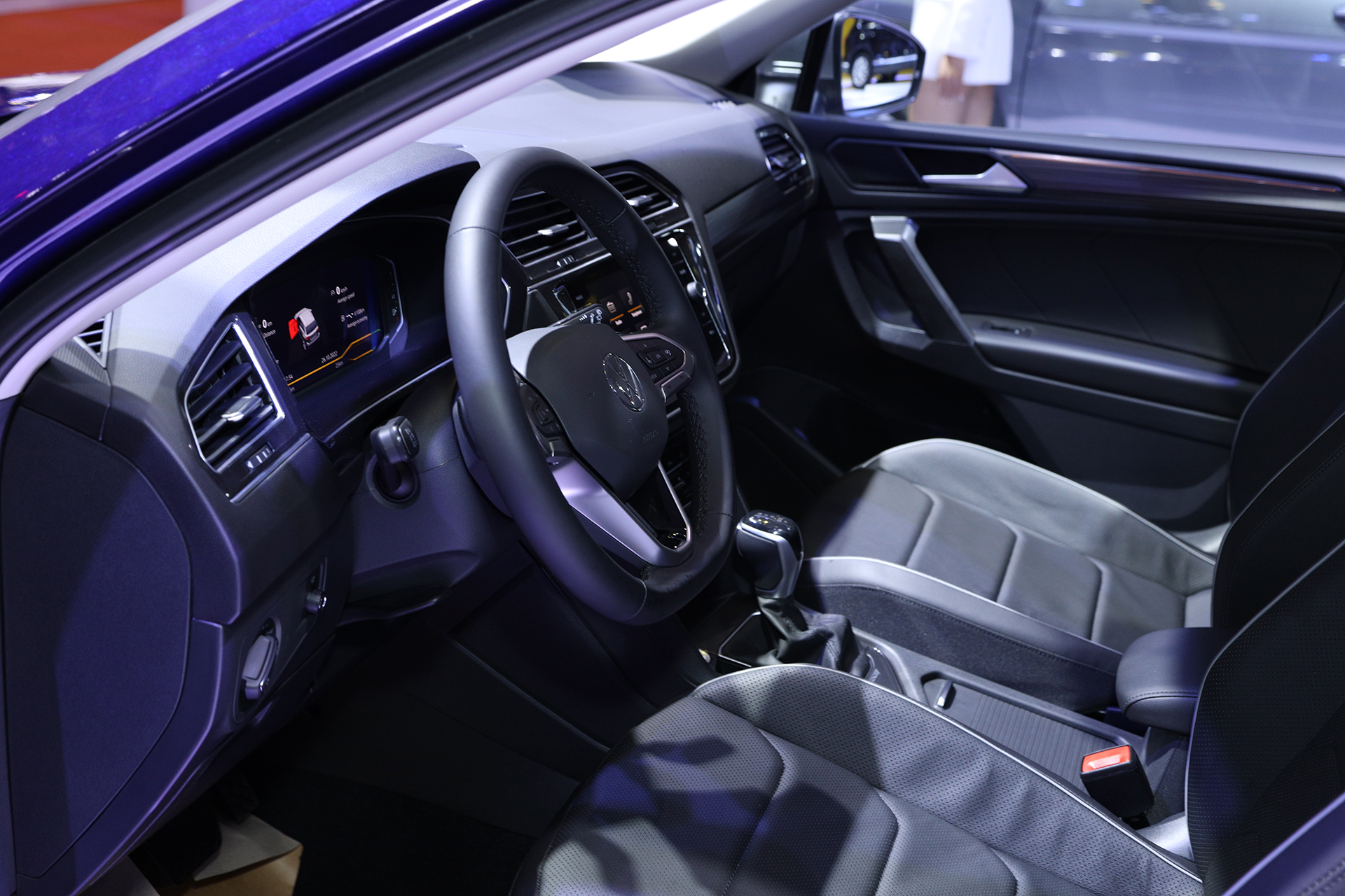 Chi tiết Volkswagen Tiguan 2022 giá xấp xỉ 2 tỷ đồng tại Việt Nam - Ảnh 2. Volkswagen Tiguan 2022