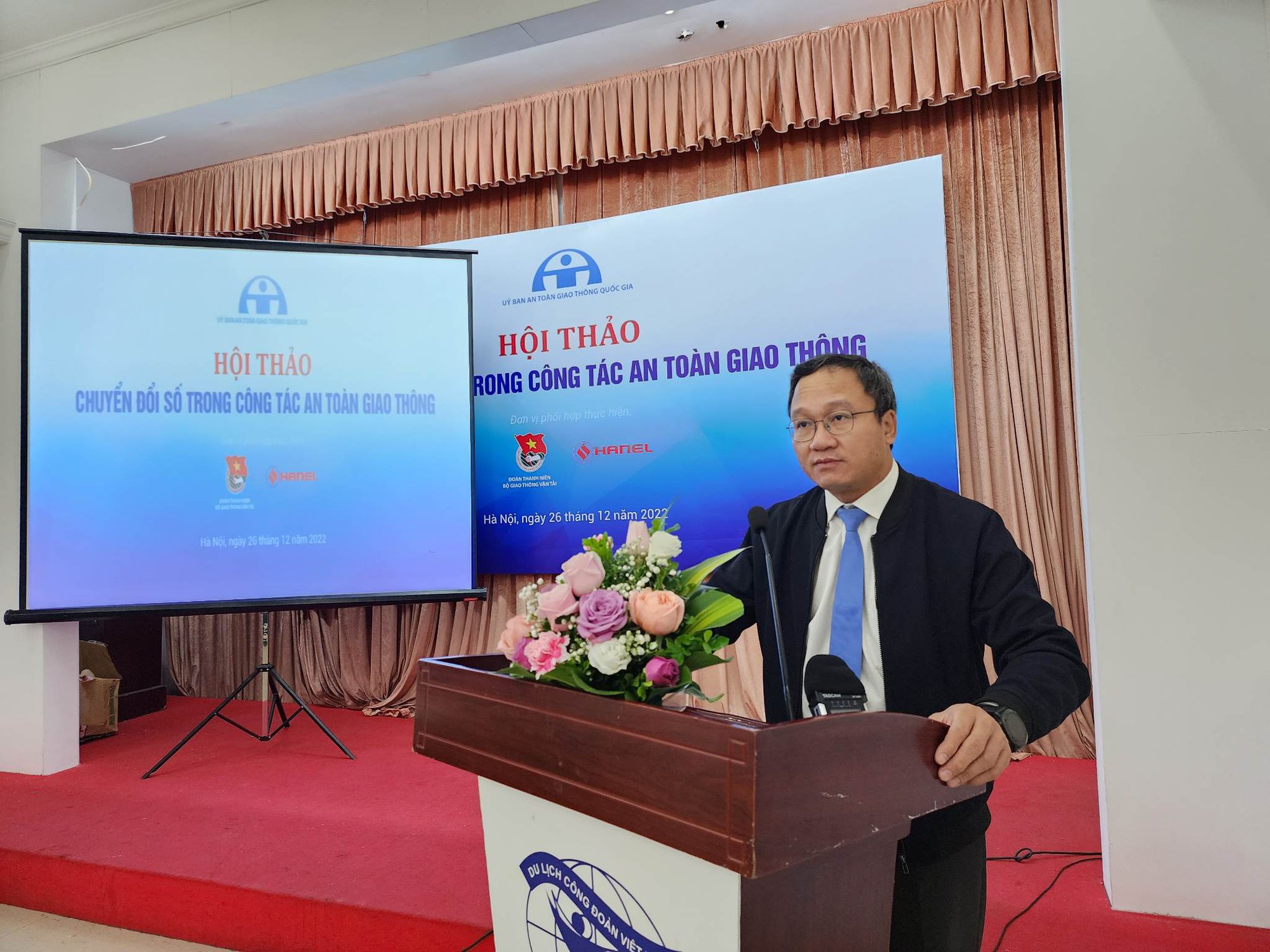 Đóng góp nhiều ý kiến trong công tác chuyển đổi số ATGT - Ảnh 1.