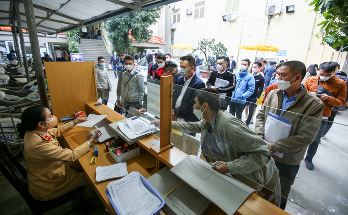 Hà Nội tổ chức lại các cơ sở đăng ký phương tiện - Ảnh 1. Hà Nội tổ chức lại các cơ sở đăng ký phương tiện - Ảnh 1.