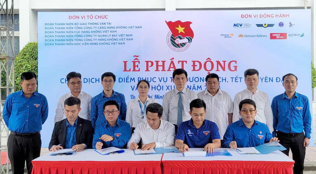 Phát động chiến dịch phục vụ dịp cao điểm Tết tại sân bay Tân Sơn Nhất - Ảnh 3.