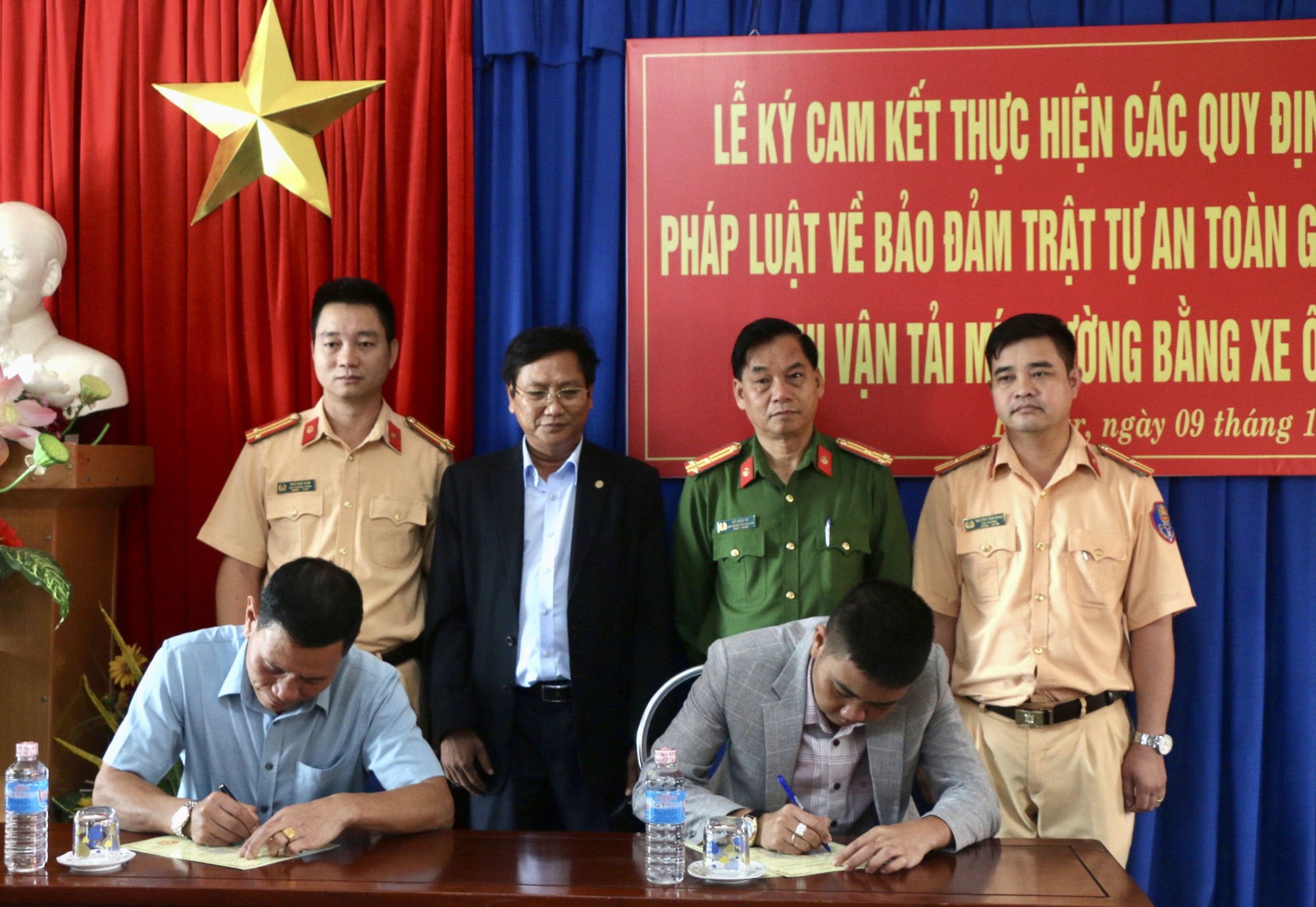 Doanh nghiệp, nhà xe ở Đắk Lắk cam kết chở mía đúng tải trọng - Ảnh 1. Doanh nghiệp, nhà xe ở Đắk Lắk cam kết chở mía đúng tải trọng - Ảnh 1.