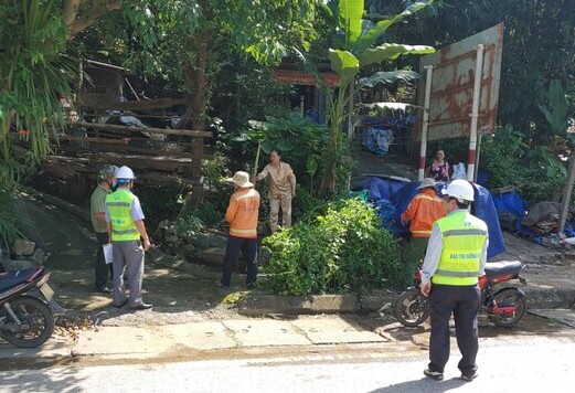 Cận cảnh: Bảo vệ hành lang an toàn đường Hồ Chí Minh qua Quảng Nam - Ảnh 7.