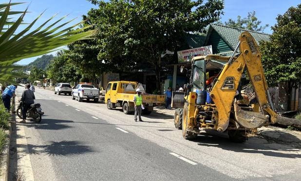 Cận cảnh: Bảo vệ hành lang an toàn đường Hồ Chí Minh qua Quảng Nam - Ảnh 9.