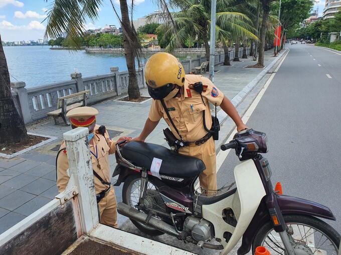 Đội CSGT số 2 xử lý nhiều trường vi phạm nồng độ cồn - Ảnh 9.
