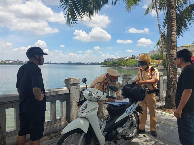 Đội CSGT số 2 xử lý nhiều trường vi phạm nồng độ cồn - Ảnh 3.