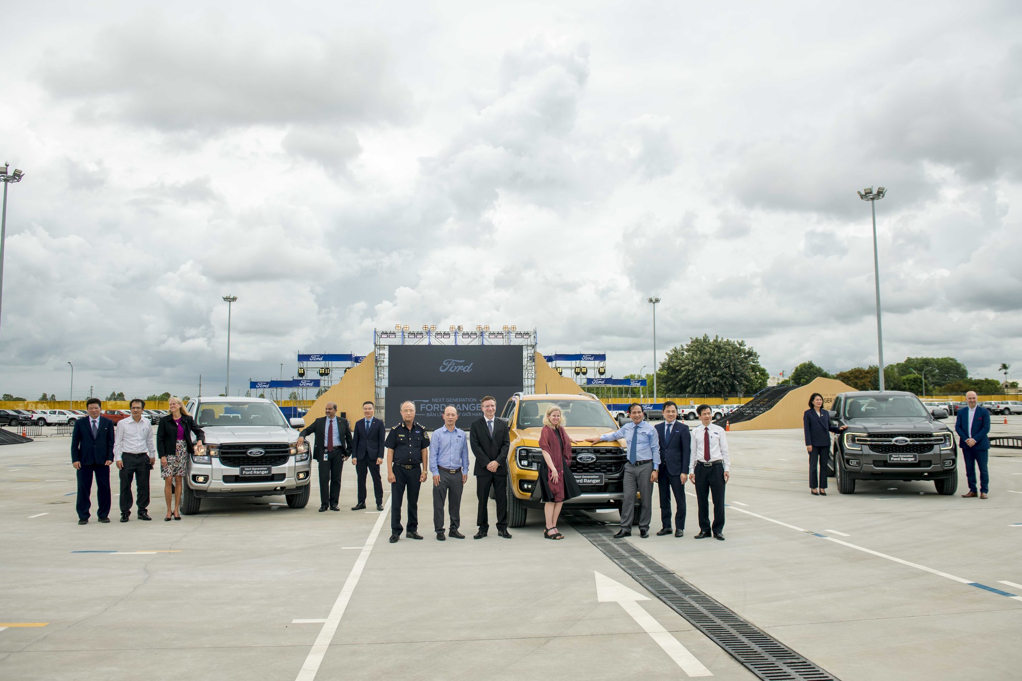 Ford Ranger thế hệ mới có gì khi giá chỉ từ 659 triệu đồng? - Ảnh 1.