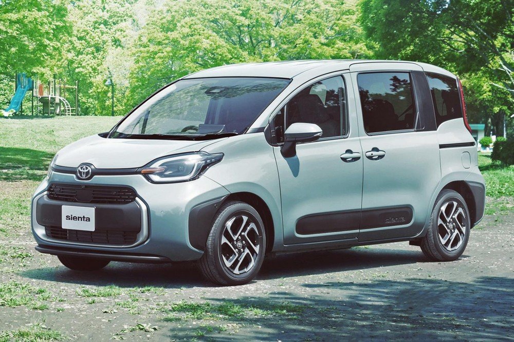 Toyota Sienta 2023 thu hút khách hàng với nhiều tùy chọn  - Ảnh 2.