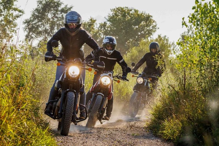 Royal Enfield Scram 411 - Mẫu xe chạy đa địa hình dáng cổ điển - Ảnh 2.