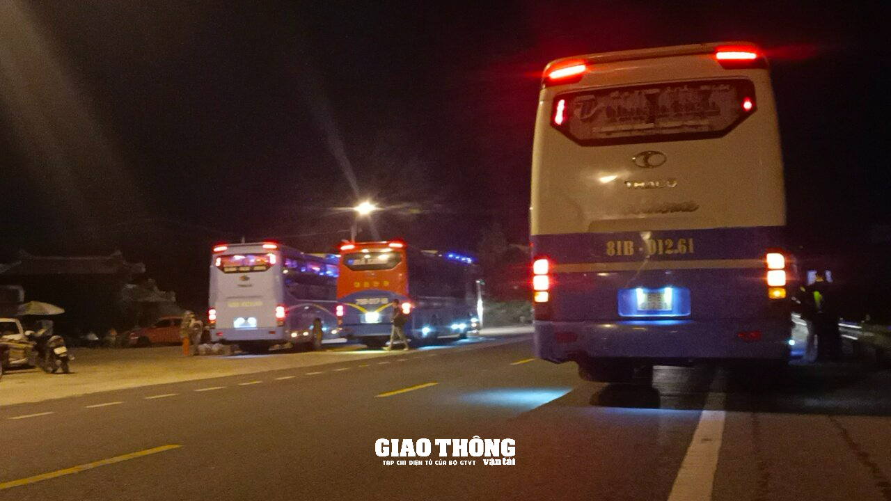 Quảng Nam chỉ đạo dẹp bỏ bến cóc gât mất TTATGT sau phản ánh của Tạp chí GTVT - Ảnh 1.