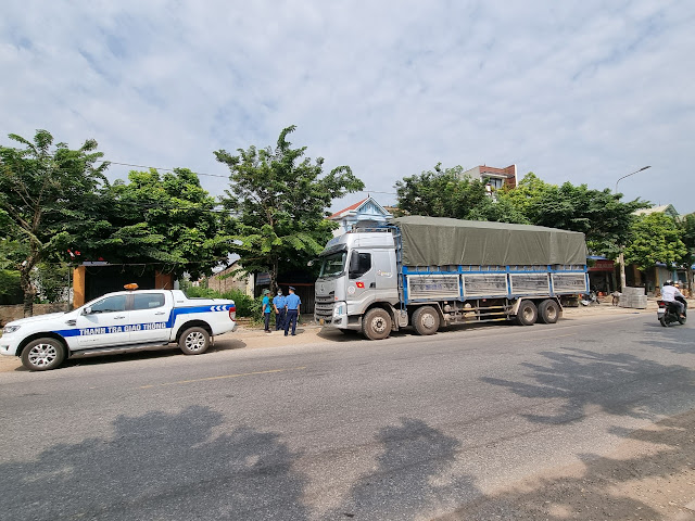 Thái Nguyên: Xử lý vi phạm tải trọng xe - Ảnh 3.