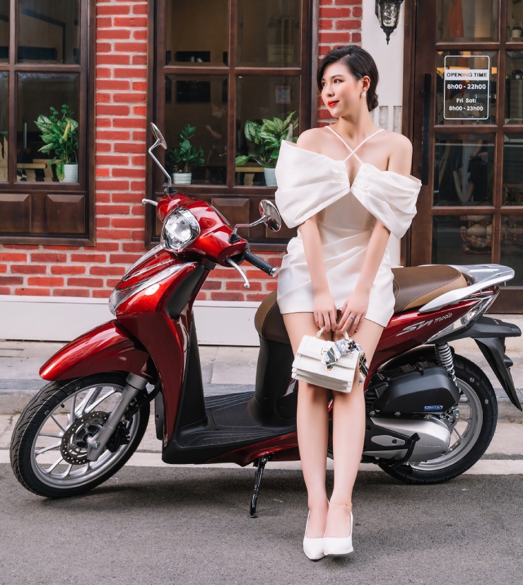 Honda SH Mode giảm giá mạnh, chỉ còn chênh chưa đến 1 triệu đồng - Ảnh 2. Honda SH Mode giảm giá mạnh, chỉ còn chênh chưa đến 1 triệu đồng - Ảnh 2.