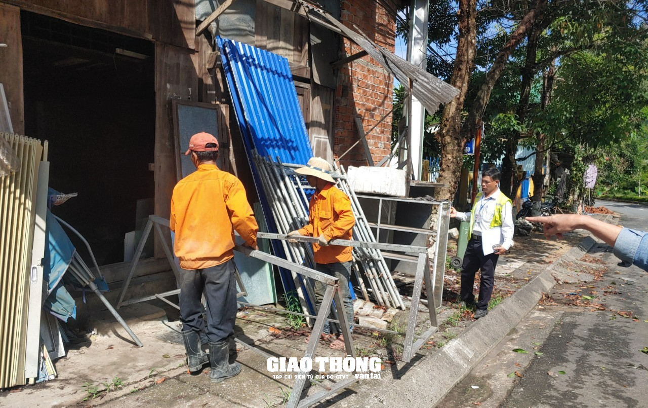 Tái diễn lấn chiếm hành lang an toàn đường bộ ở Gia Lai, Kon Tum và Quảng Nam - Ảnh 16.