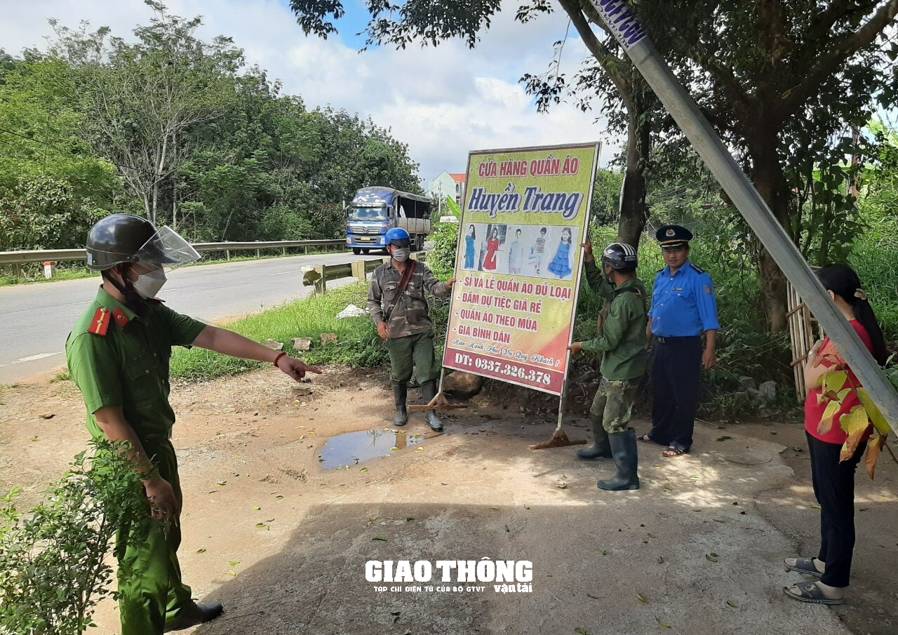 Tái diễn lấn chiếm hành lang an toàn đường bộ ở Gia Lai, Kon Tum và Quảng Nam - Ảnh 3.