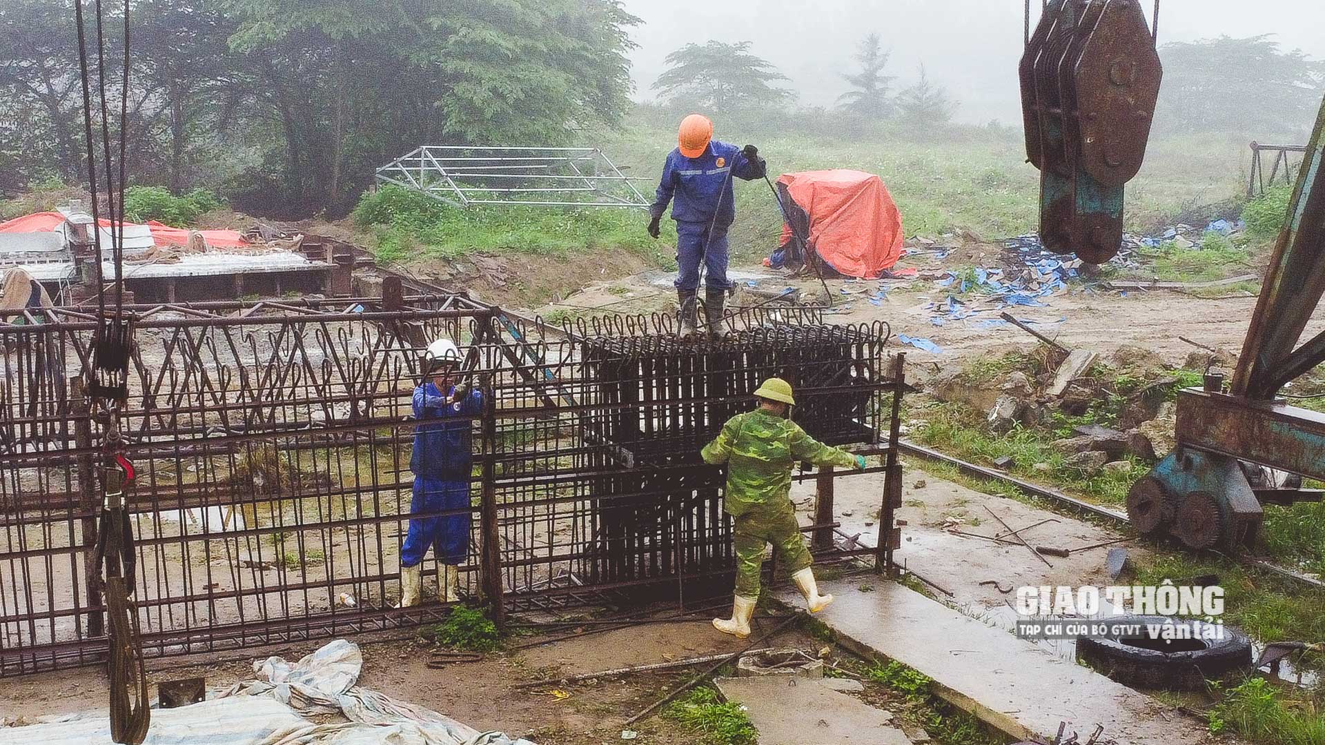 2 dự án cao tốc hoàn thành năm 2024 đang chậm tiến độ - Ảnh 2.