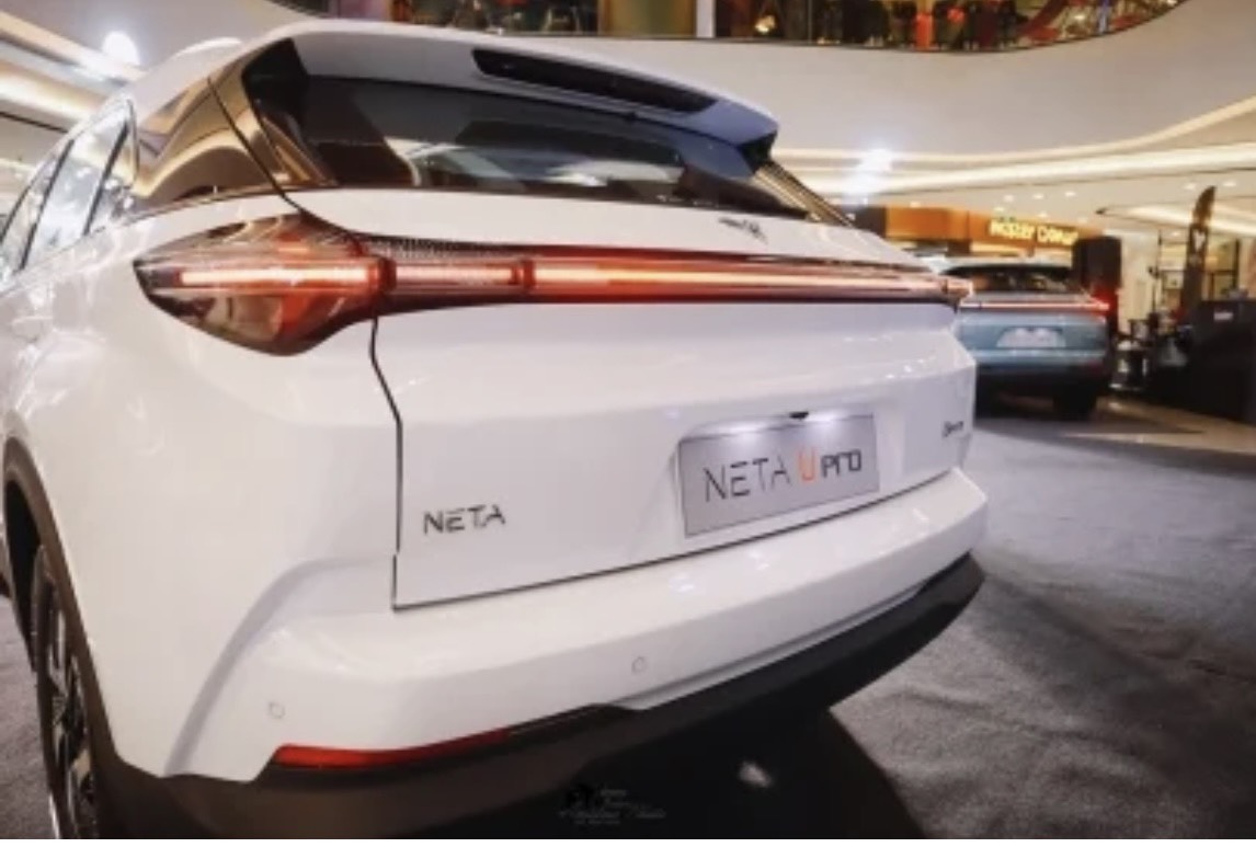 Mẫu SUV cỡ C chạy điện của Trung Quốc vừa ra mắt tại Lào, có Logo khá giống xe VinFast? - Ảnh 5. Mẫu SUV cỡ C chạy điện của Trung Quốc vừa ra mắt tại Lào, có Logo khá giống xe VinFast? - Ảnh 5.