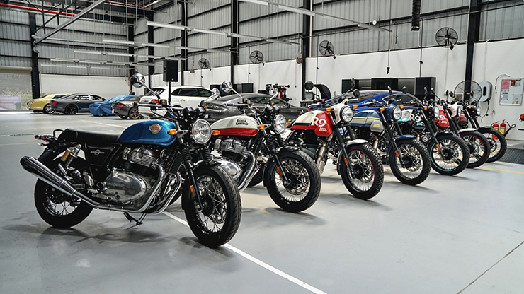 Trở lại Việt Nam, Royal Enfield giới thiệu ba mẫu xe: Classic 350, Meteor 350 và Scram 411 - Ảnh 1.