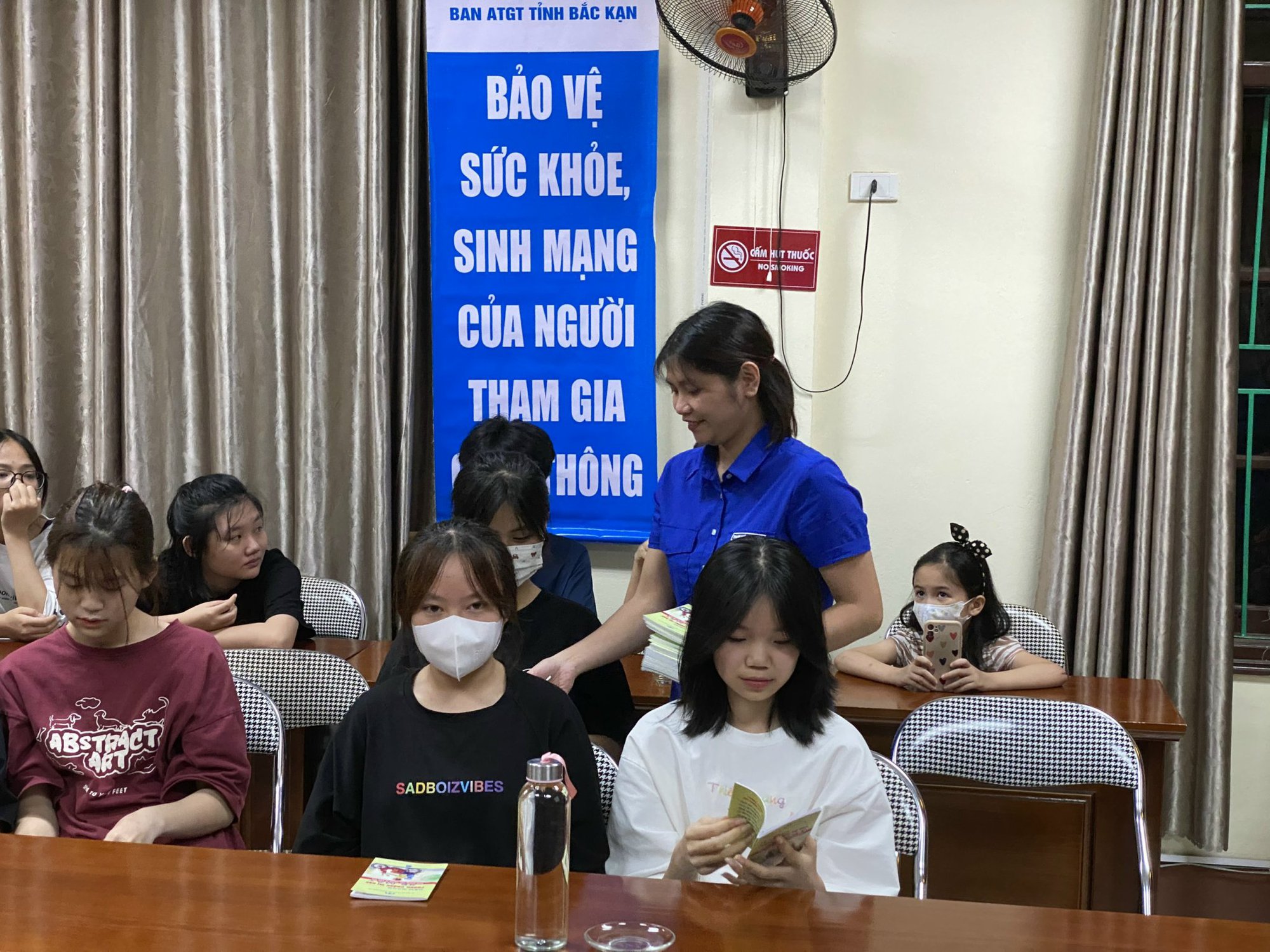 Ban ATGT Bắc Kạn: Bám sát chủ đề, triển khai ngay từ đầu năm 2022 - Ảnh 2.