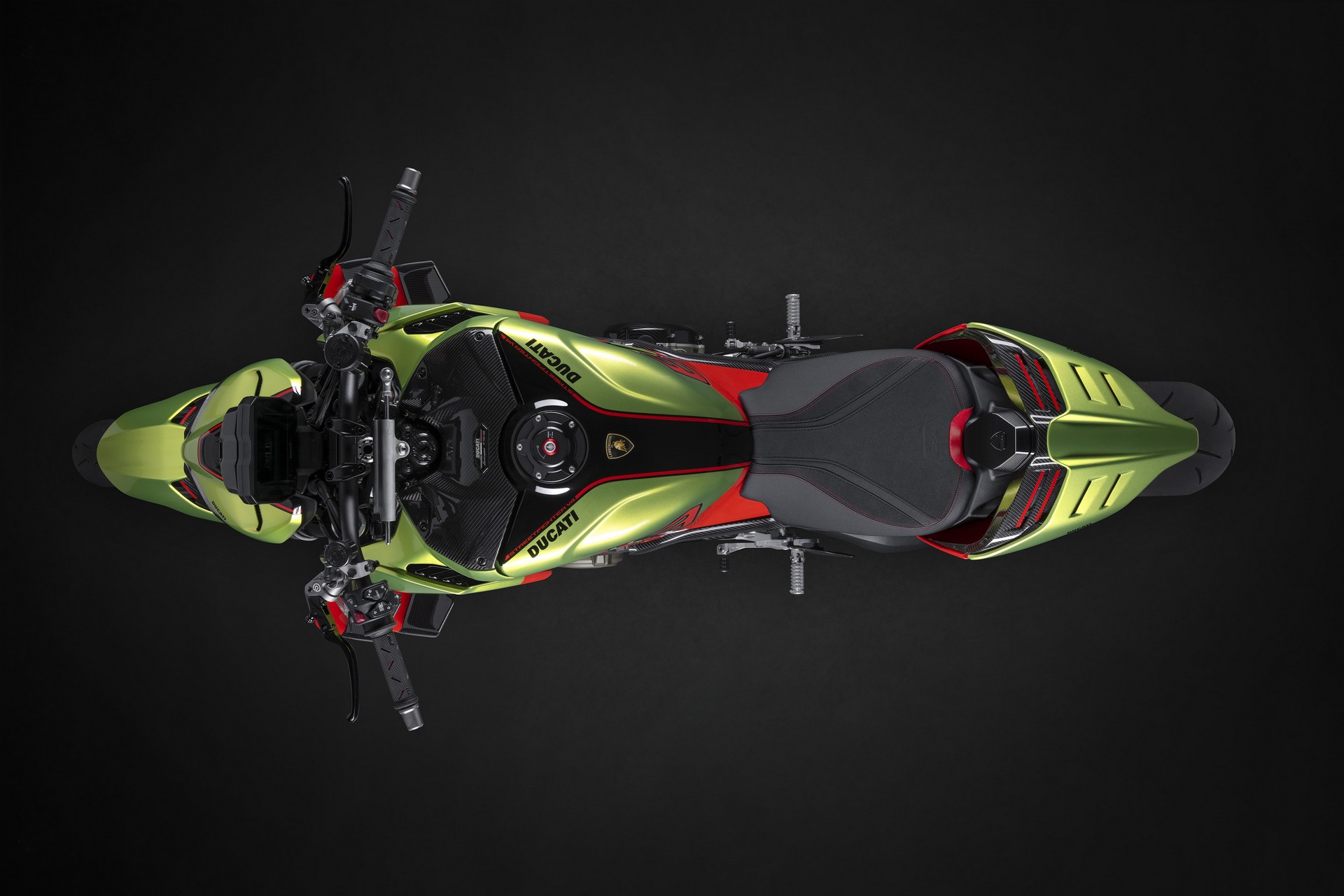 Siêu Moto Ducati Streetfighter V4 Lamborghini lấy cảm hứng từ Huracan STO có giá tương đương 1,56 tỷ đồng - Ảnh 7.