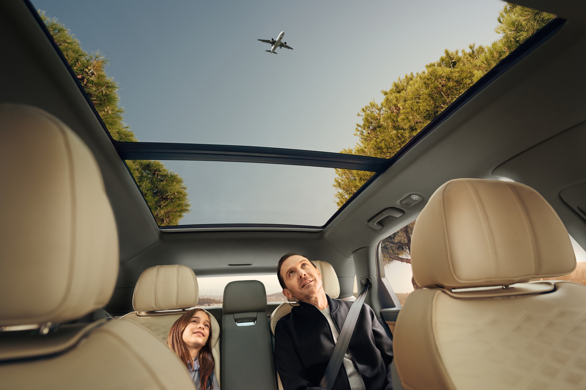 Bently Bentayga EWB 2023 chính thức mở bán tại Việt Nam giá thấp nhất 18,526 tỷ đồng - Ảnh 5.