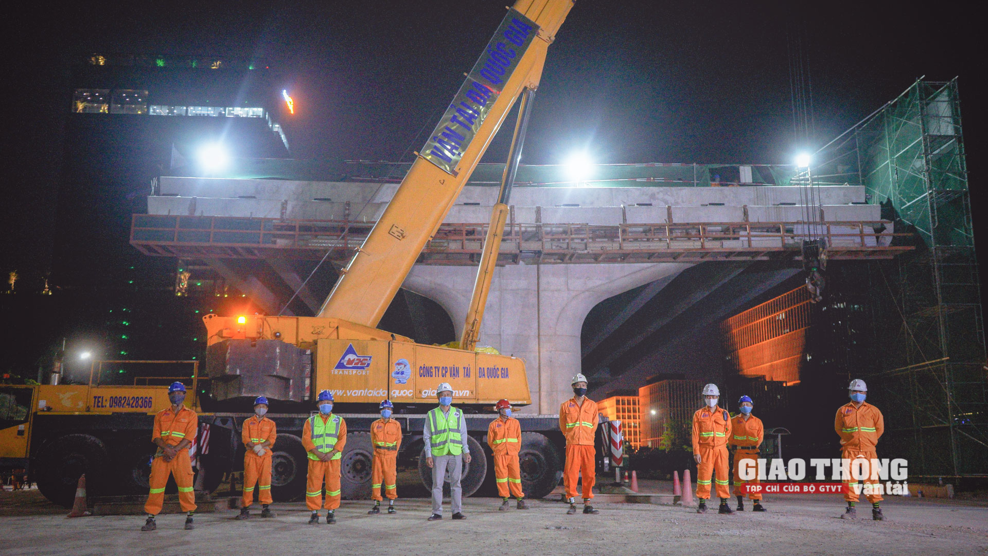 Dừng thi công công trình giao thông có dấu hiệu vi phạm an toàn, vệ sinh - Ảnh 1. Dừng thi công công trình giao thông có dấu hiệu vi phạm an toàn, vệ sinh - Ảnh 1.