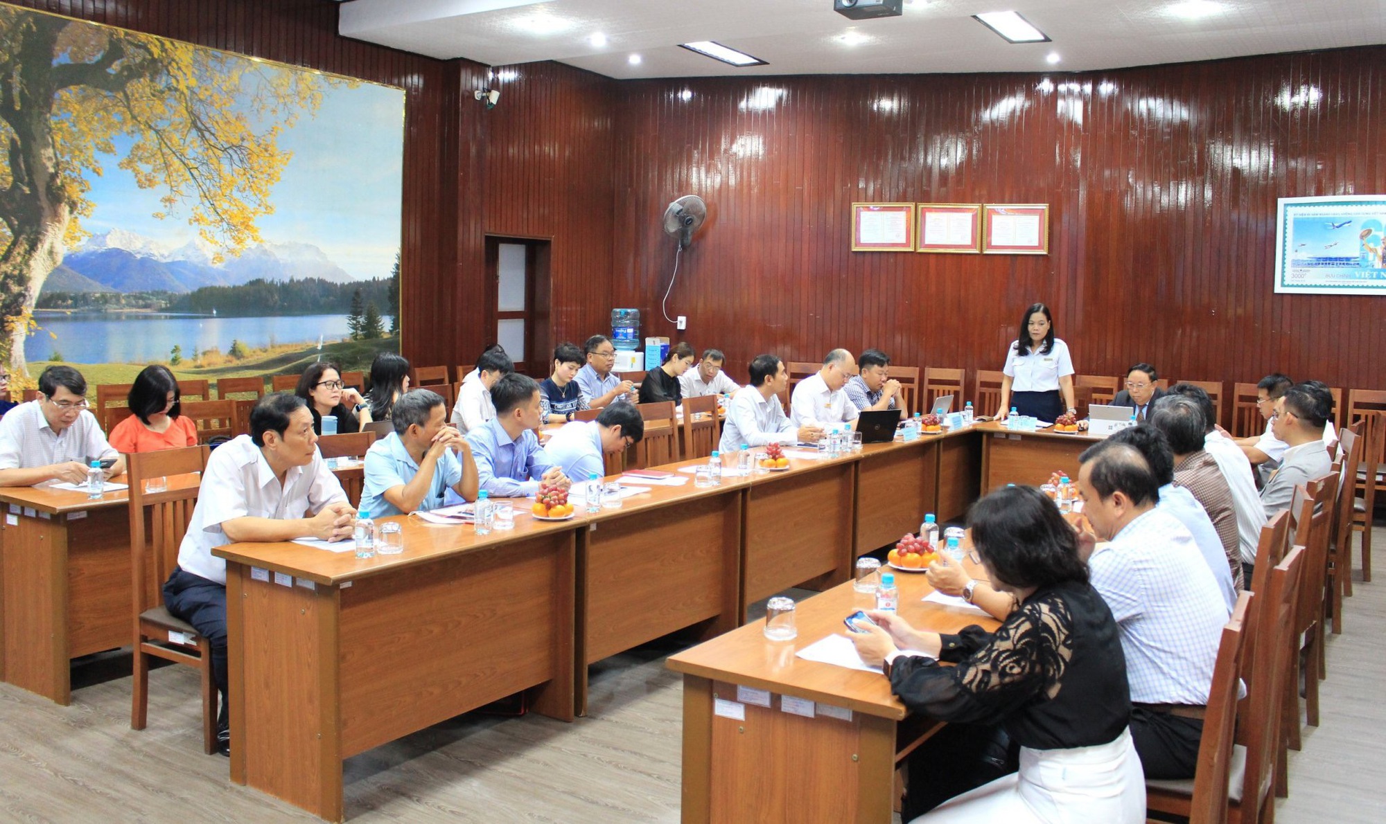 Phát triển ngành Hàng không gắn với nghiên cứu khoa học  - Ảnh 1.