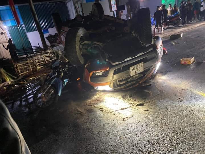 Khắc phục hậu quả, thăm hỏi, động viên các gia đình nạn nhân vụ TNGT tại Điên Biên - Ảnh 1. Khắc phục hậu quả, thăm hỏi, động viên các gia đình nạn nhân vụ TNGT tại Điên Biên - Ảnh 1.