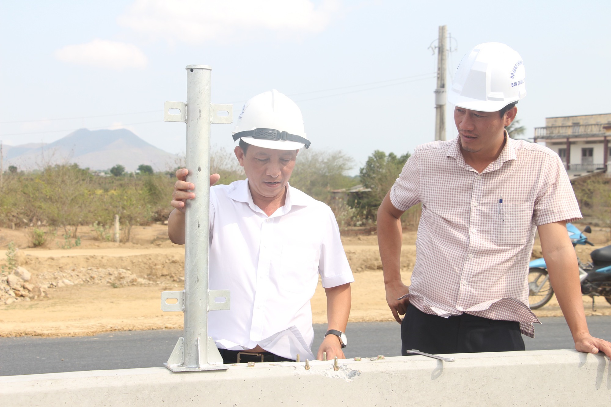 Chính thức gia hạn mỏ đất phục vụ cao tốc Vĩnh Hảo – Phan Thiết - Ảnh 2.