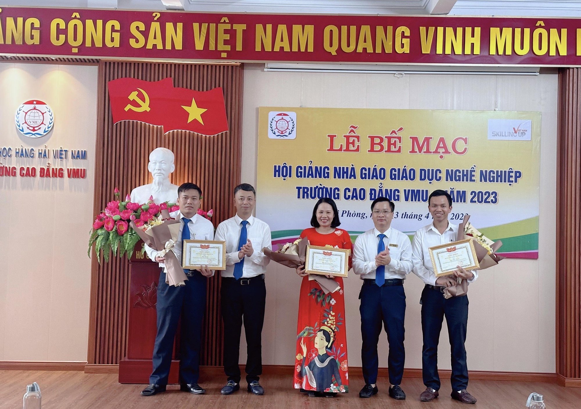 Trường Cao đẳng VMU lấy chất lượng đào tạo để khẳng định thương hiệu - Ảnh 1.