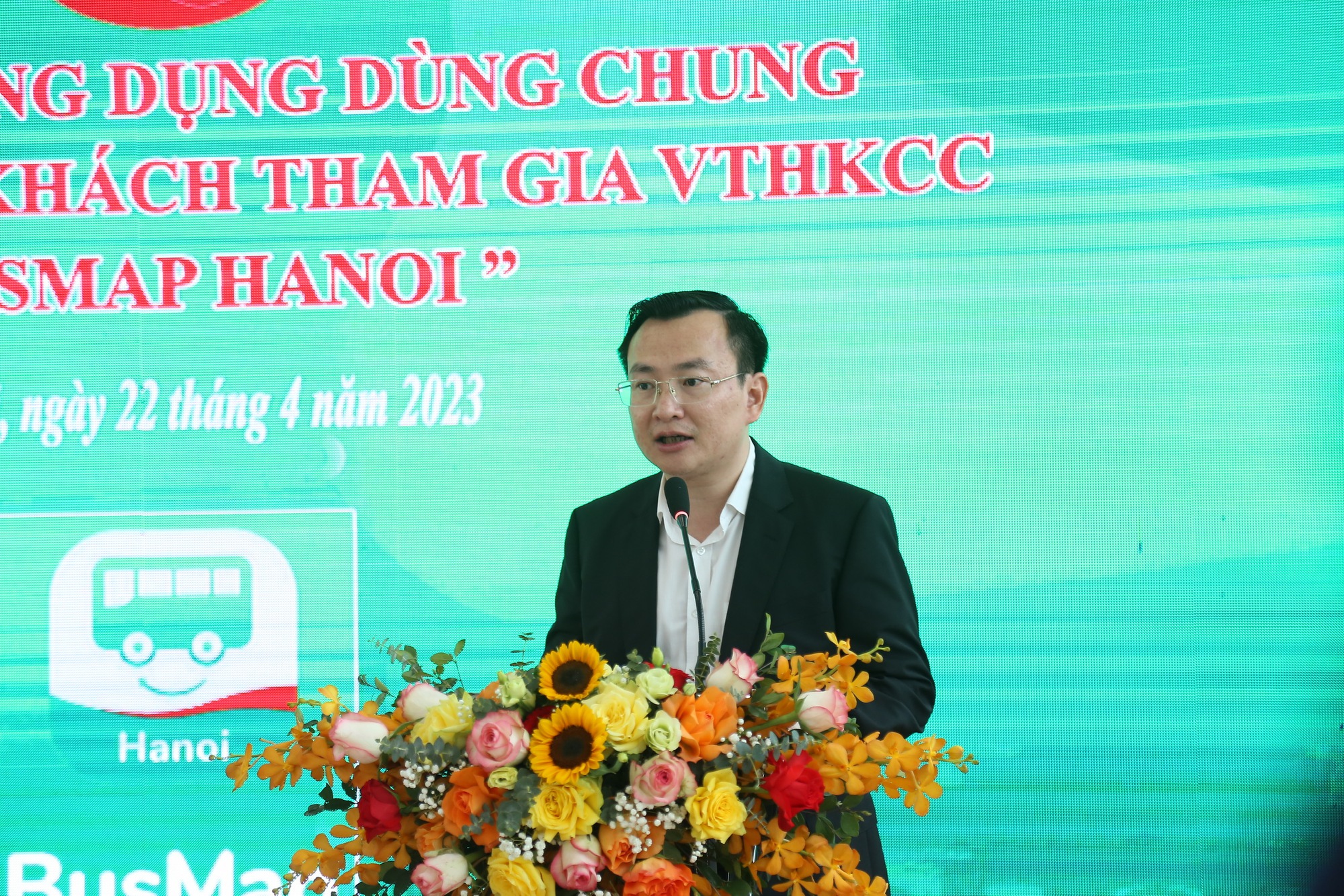 Ra mắt ứng dụng “BusMap Ha Noi” - Ảnh 2. Ra mắt ứng dụng “BusMap Ha Noi” - Ảnh 2.