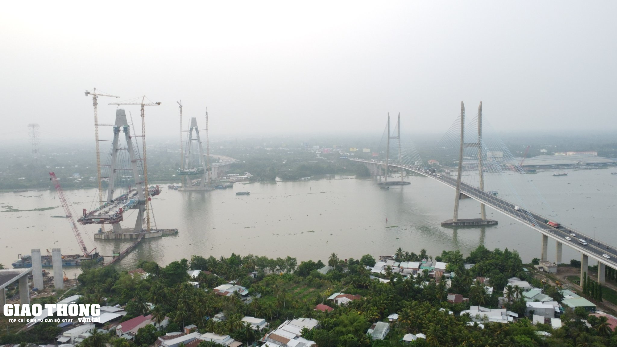 Phóng sự ảnh: Cầu Mỹ Thuận 2 thi công xuyên lễ 30/4 - Ảnh 13. Phóng sự ảnh: Cầu Mỹ Thuận 2 thi công xuyên lễ 30/4 - Ảnh 13.