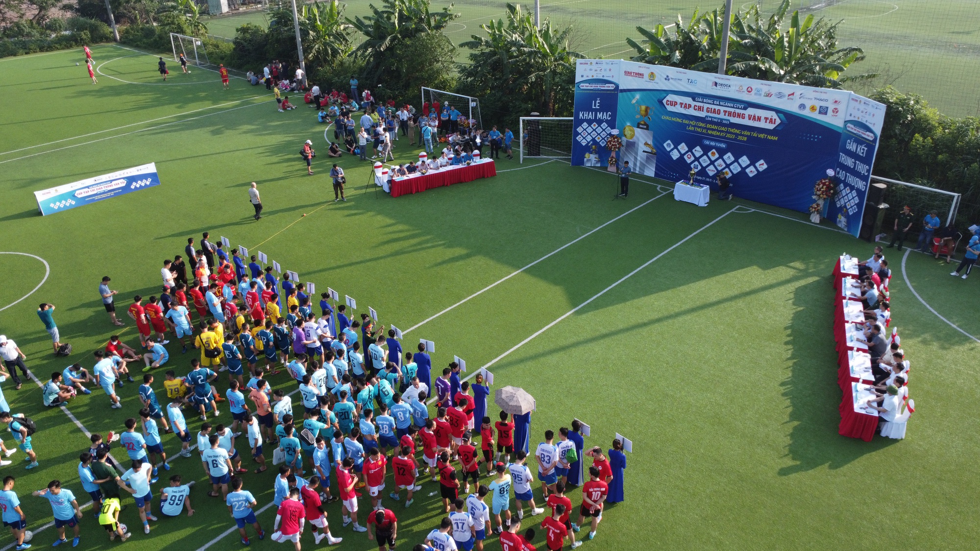 Khai mạc Giải bóng đá ngành GTVT tranh Cup Tạp chí Giao thông vận tải năm 2023 - Ảnh 1.