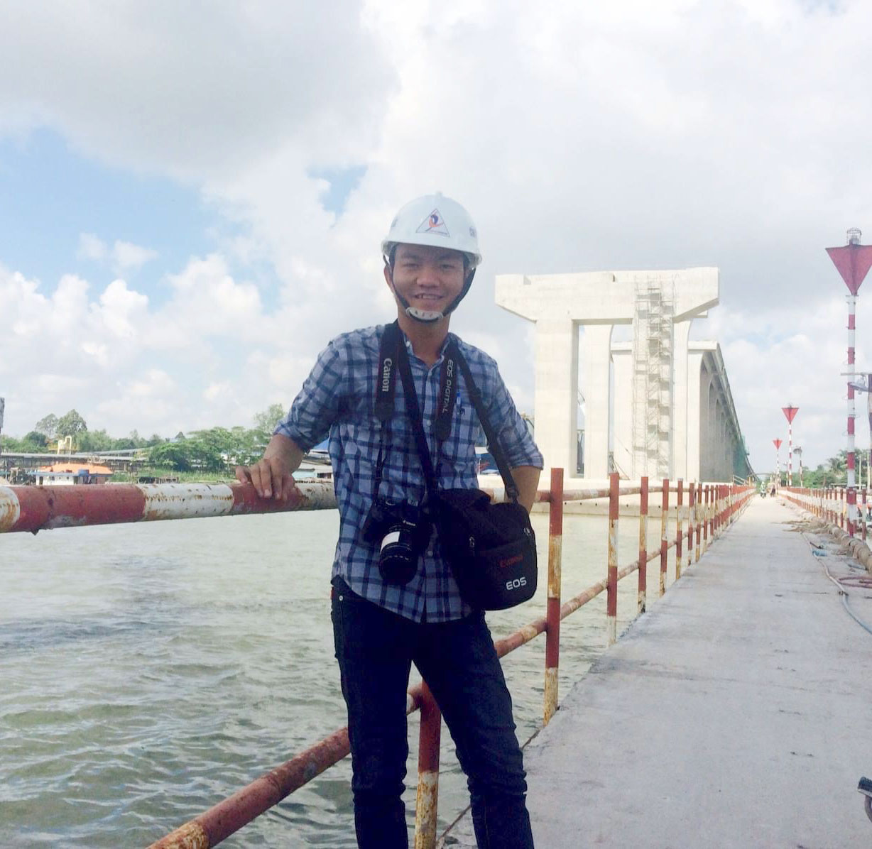 Phóng viên Tạp chí GTVT rèn chí tôi nghề: Dấn thân tạo sản phẩm báo chí giá trị - Ảnh 3. Phóng viên Tạp chí GTVT rèn chí tôi nghề: Dấn thân tạo sản phẩm báo chí giá trị - Ảnh 3.