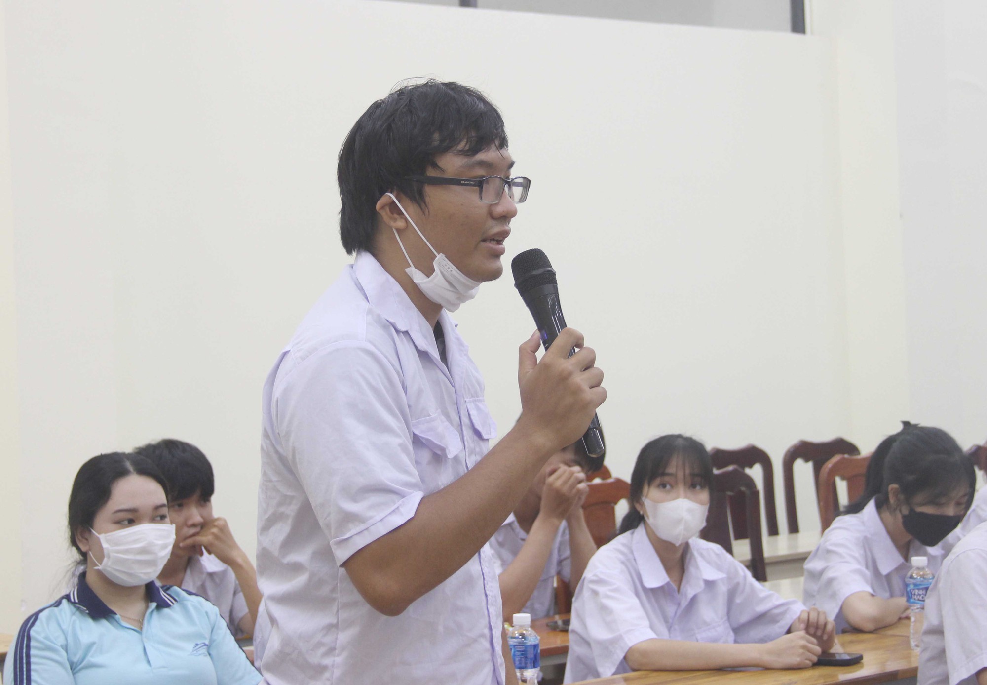 Doanh nghiệp sẵn sàng tuyển dụng sinh viên hàng hải mức lương 20 triệu đồng - Ảnh 3. Doanh nghiệp sẵn sàng tuyển dụng sinh viên hàng hải mức lương 20 triệu đồng - Ảnh 3.