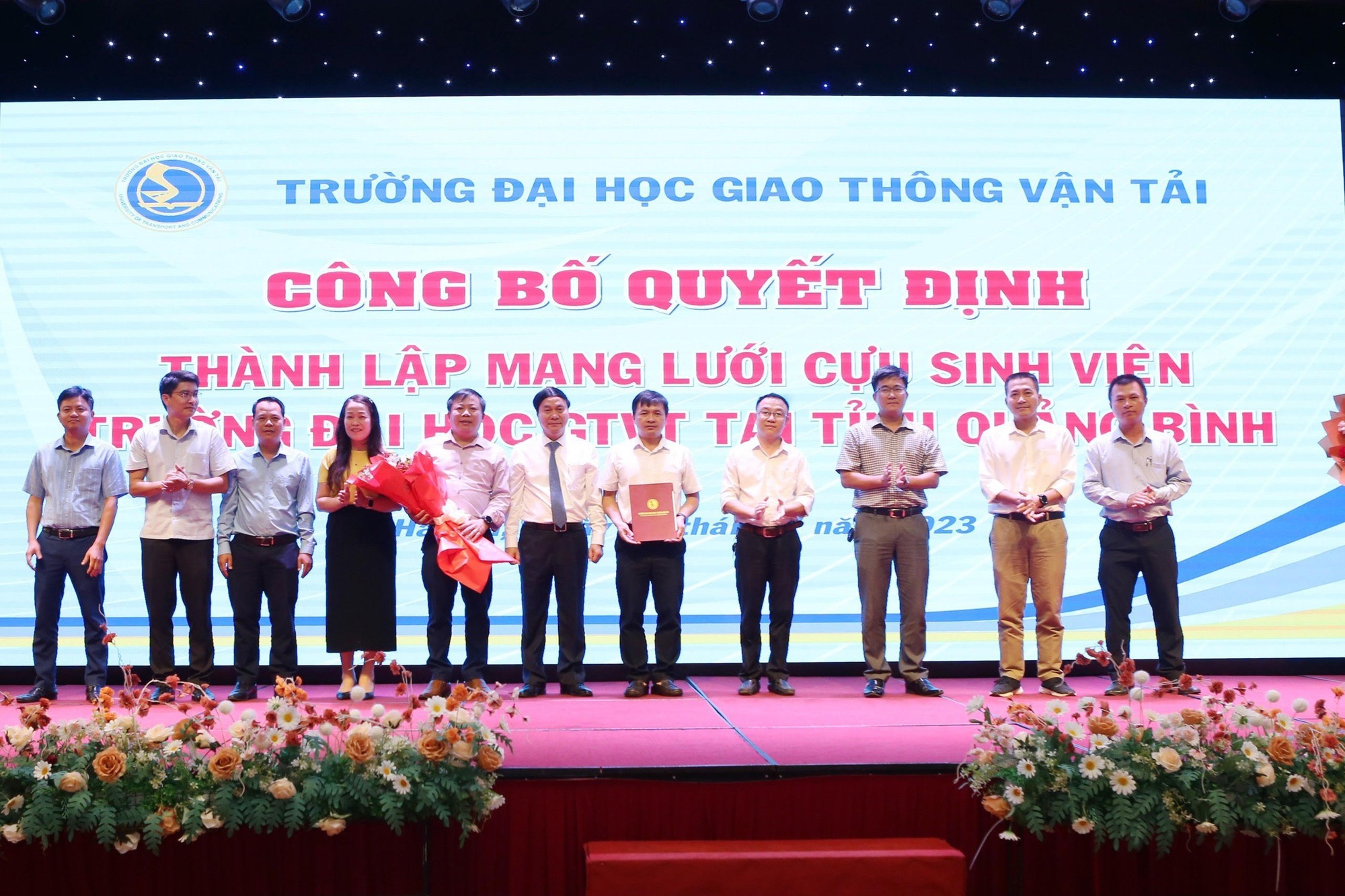 Trường Đại học Giao thông vận tải đẩy mạnh chuyển đổi số - Ảnh 4. Trường Đại học Giao thông vận tải đẩy mạnh chuyển đổi số - Ảnh 4.