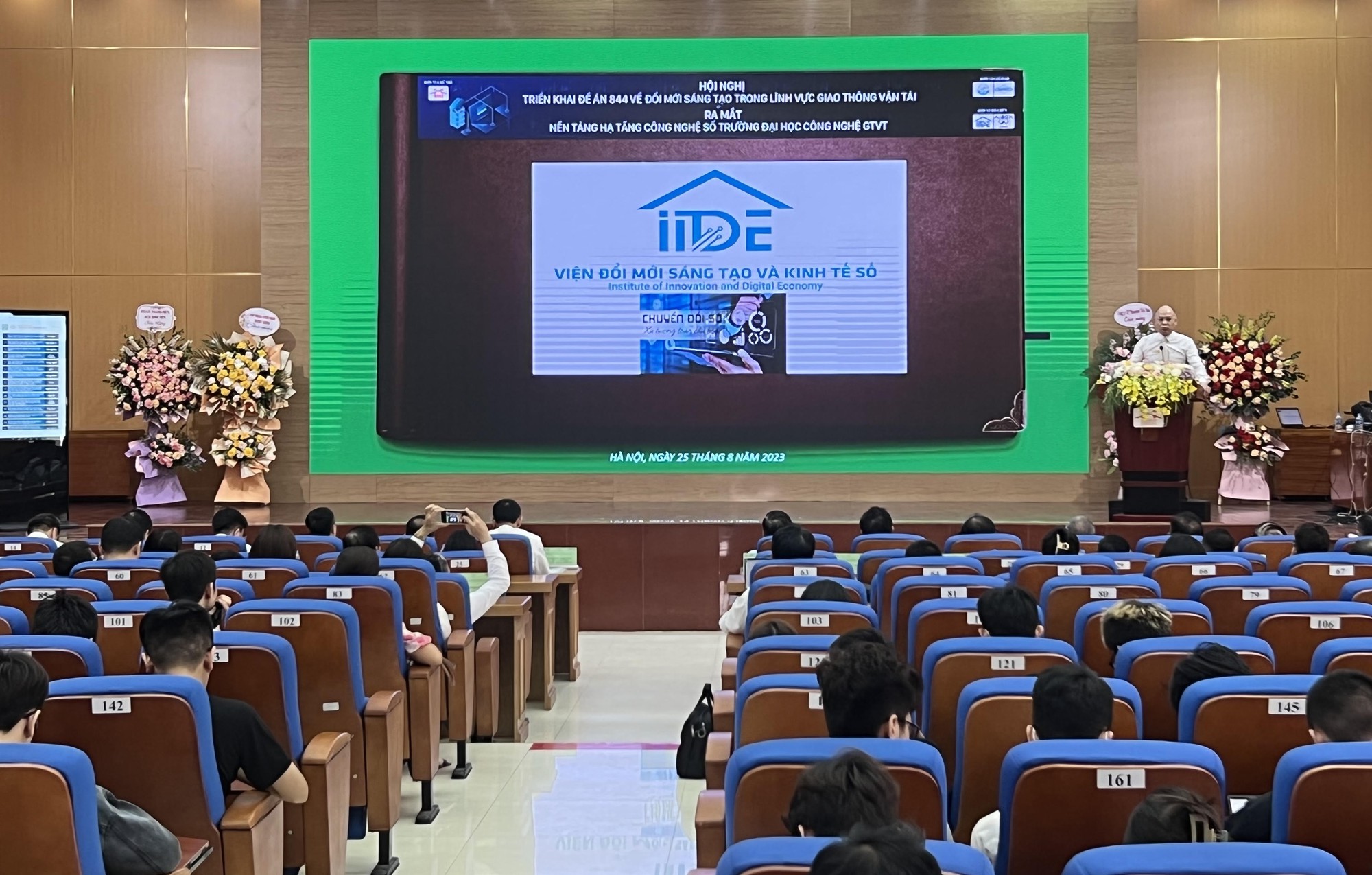 Trường Đại học Công nghệ GTVT ra mắt nền tảng hạ tầng công nghệ số hướng tới trường đại học 4.0 - Ảnh 2.