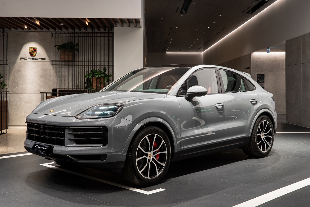 Ra mắt Porsche Cayenne 2024 với giá bán từ 5,560 tỷ đồng - Ảnh 1.