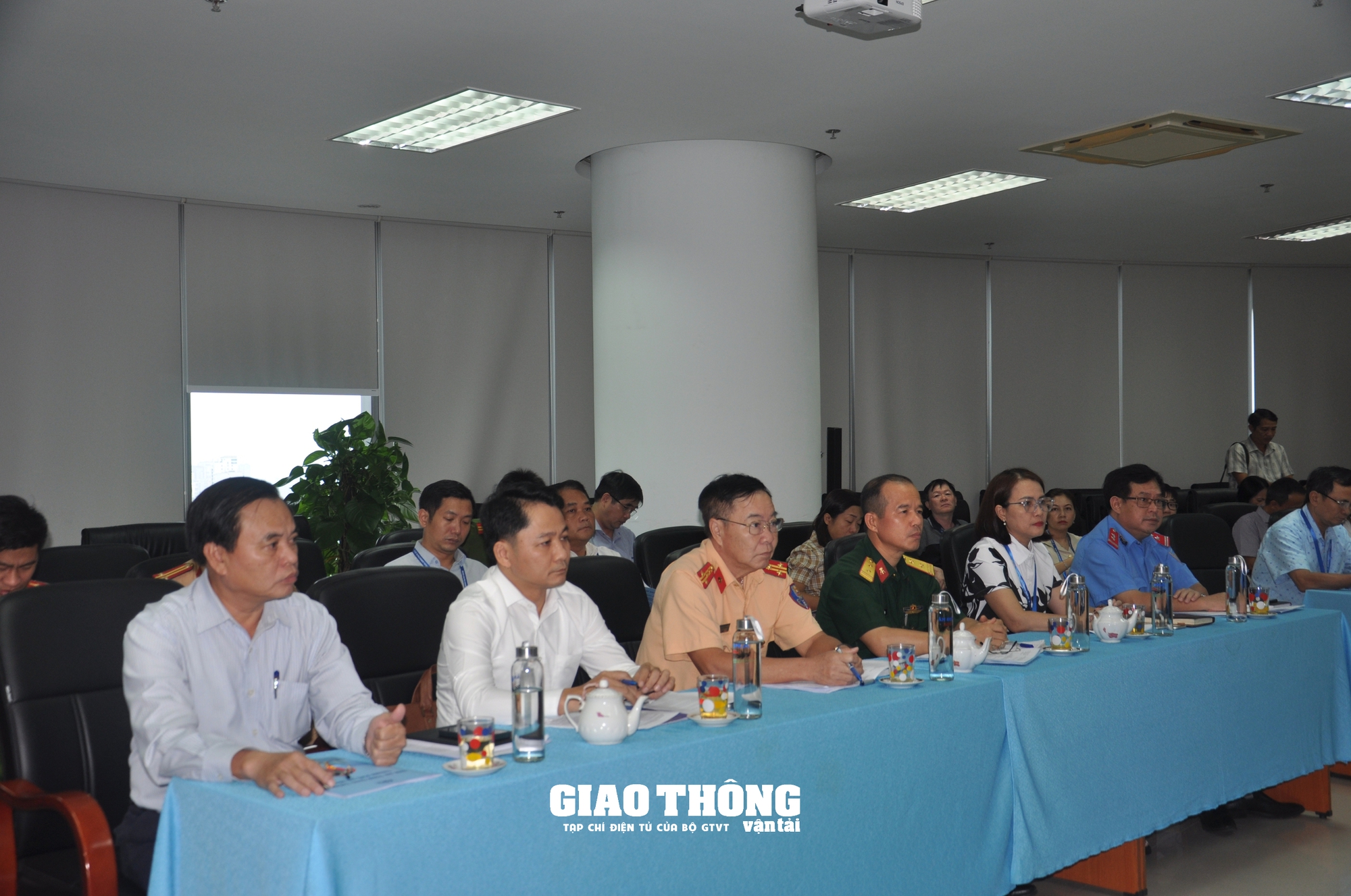 Đà Nẵng tăng cường biện pháp đảm bảo trật tự ATGT, kéo giảm TNGT - Ảnh 5.