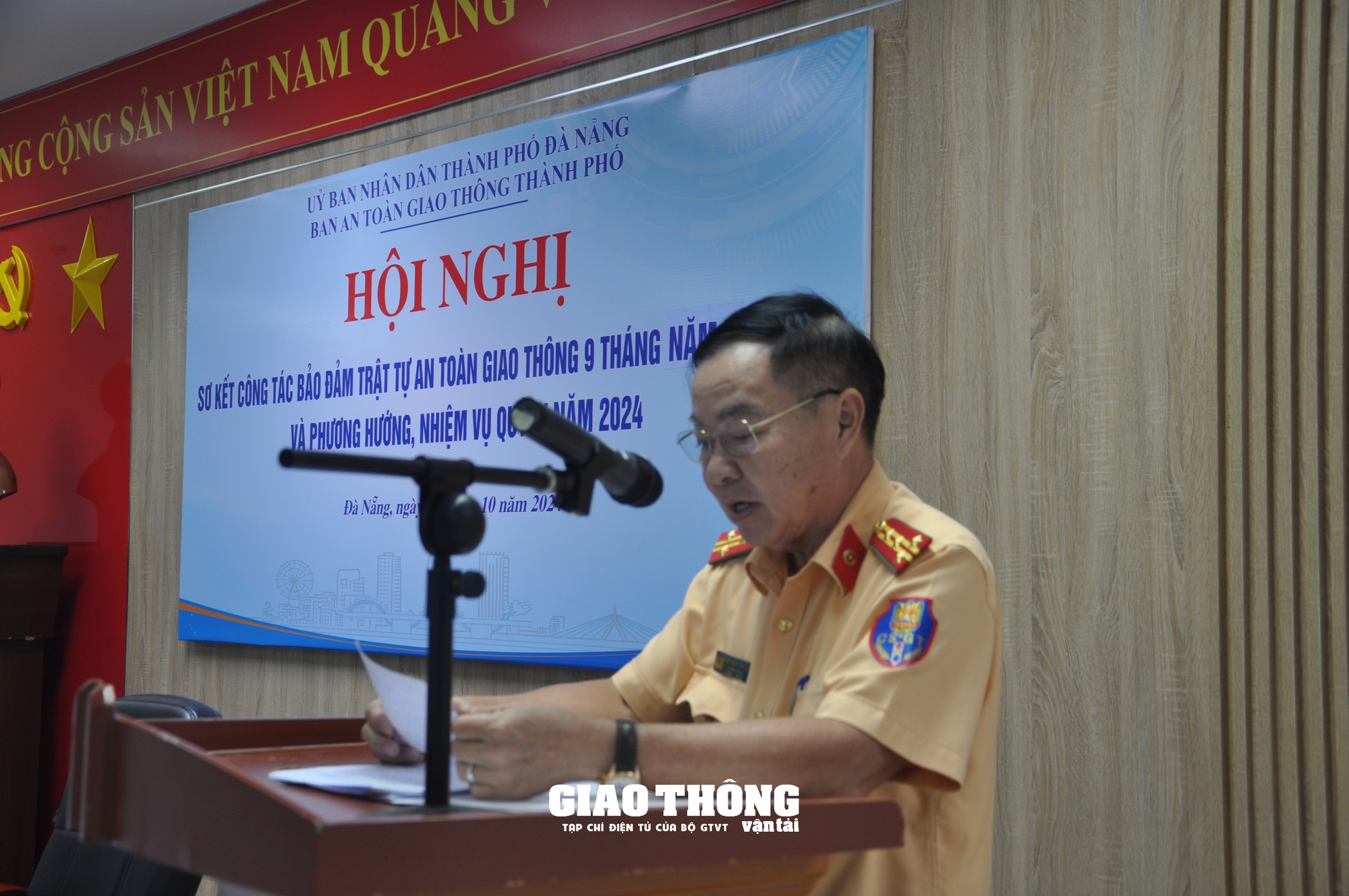 Đà Nẵng tăng cường biện pháp đảm bảo trật tự ATGT, kéo giảm TNGT - Ảnh 7.