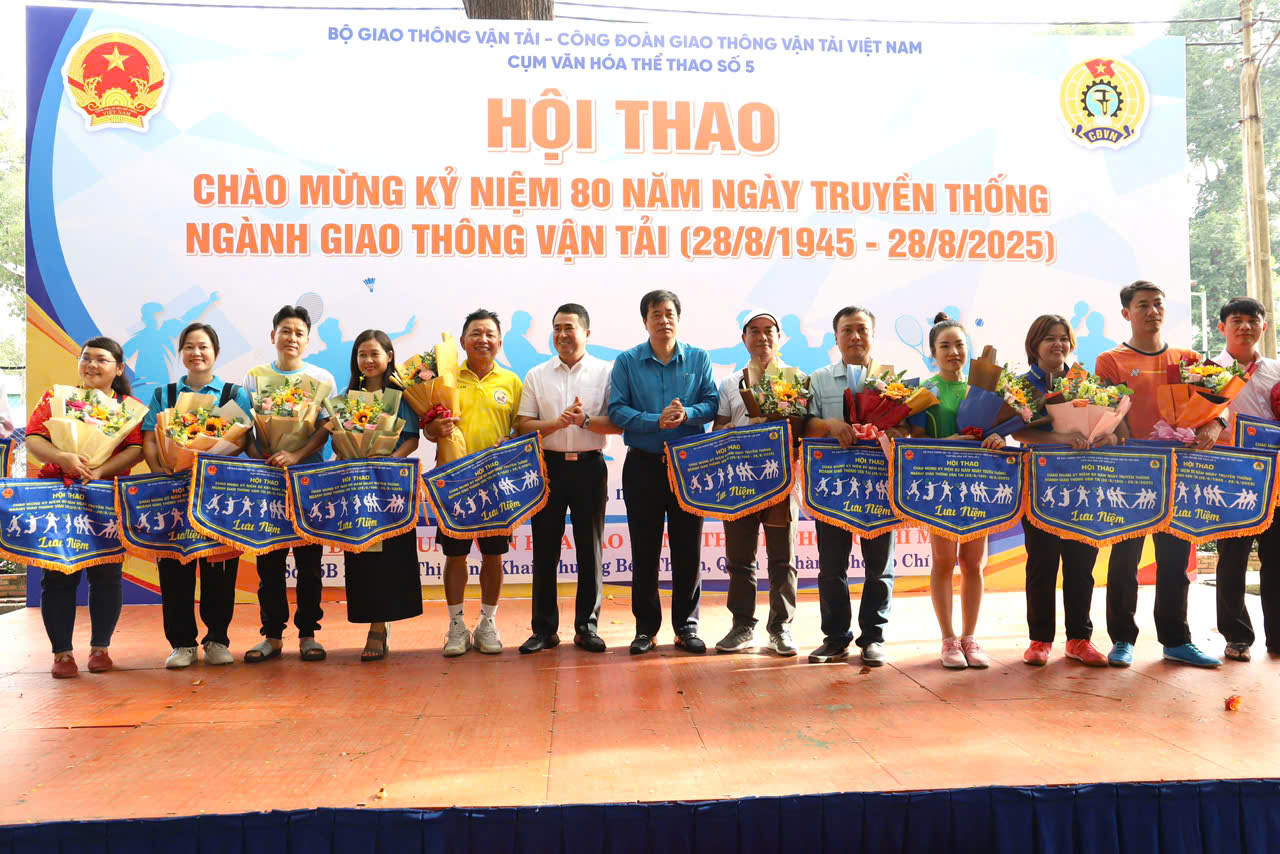 Hơn 360 vận động viên thuộc Cụm Văn hóa thể thao số 5 tranh tài thể thao - Ảnh 2.