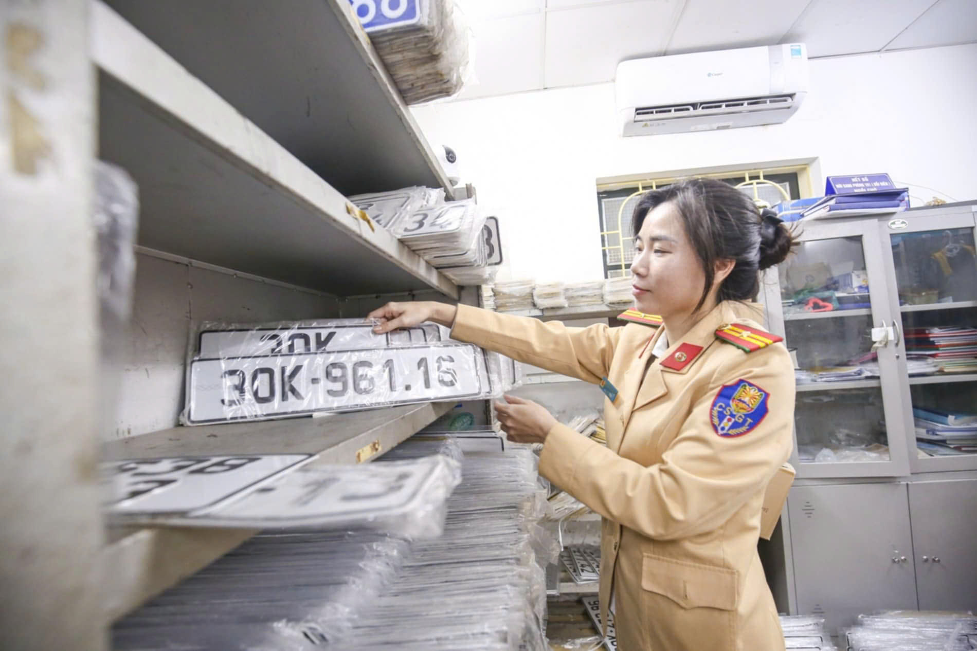 Đăng ký xe toàn trình đối với xe nhập khẩu kể từ ngày 1/1/2025- Ảnh 3. Đăng ký xe toàn trình đối với xe nhập khẩu kể từ ngày 1/1/2025- Ảnh 3.