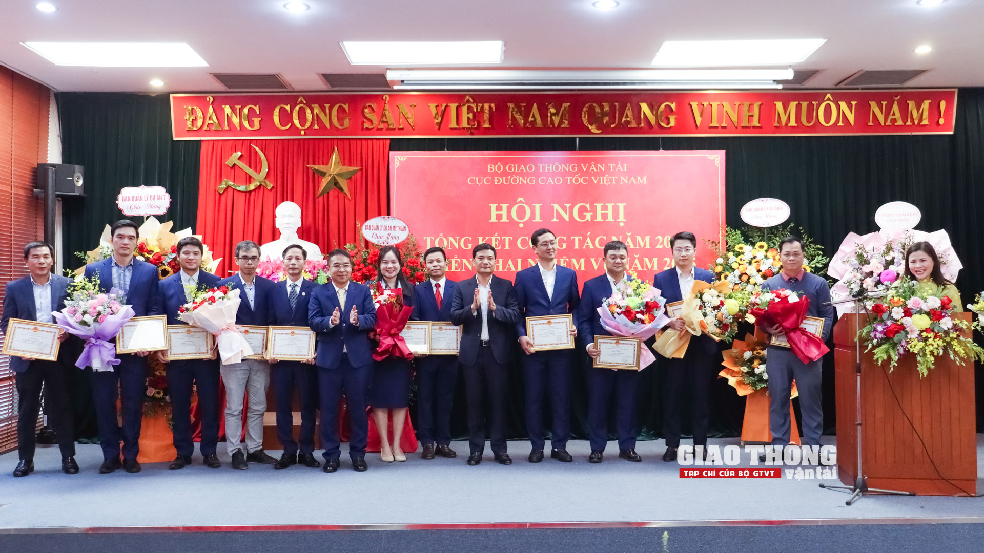 Cục Đường cao tốc vượt nhiều khó khăn kiến tạo nền tảng phát triển đất nước- Ảnh 6.