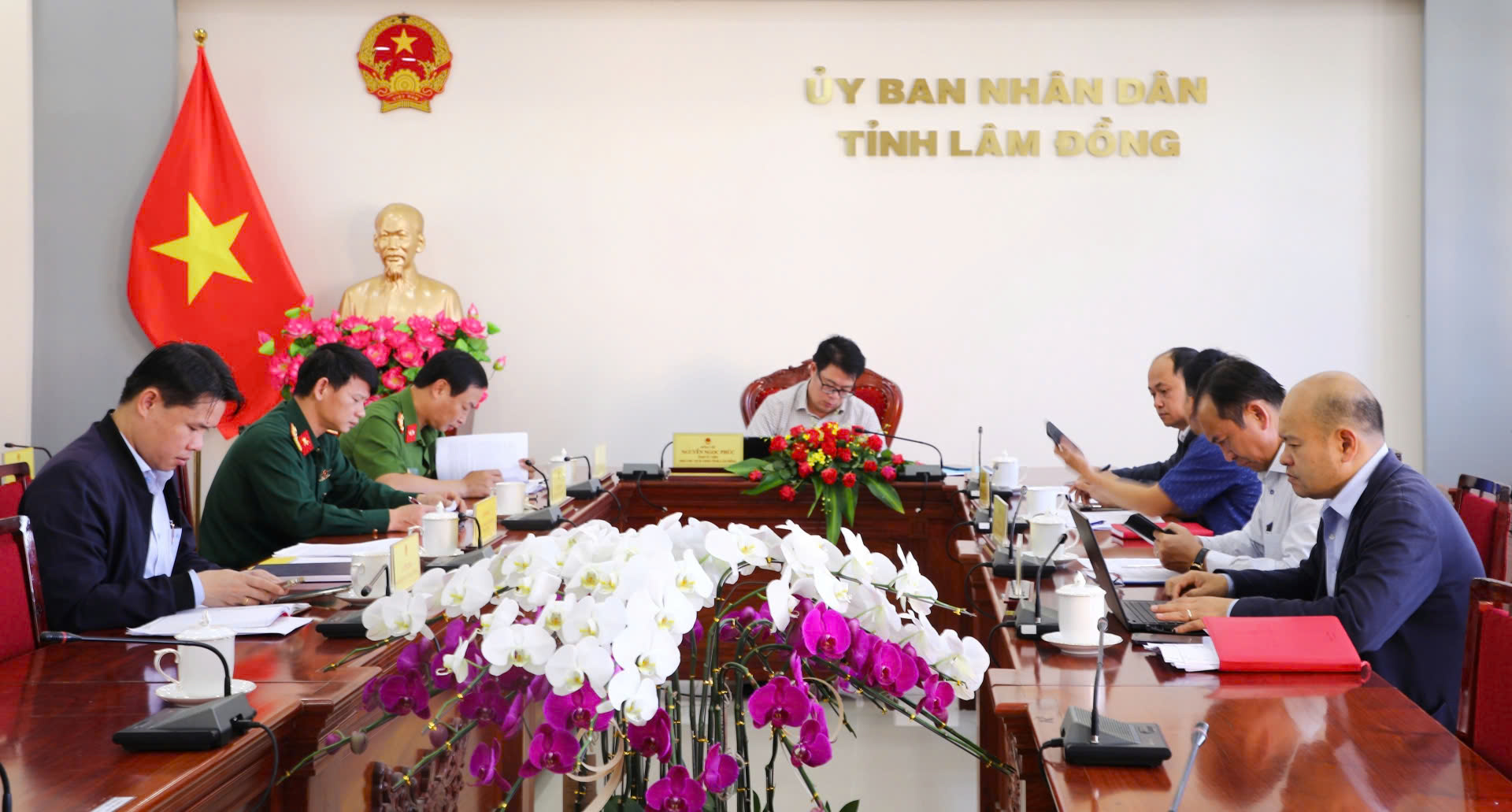 Lâm Đồng: Nỗ lực giảm tai nạn, xây dựng văn hóa giao thông năm 2025 - Ảnh 1.