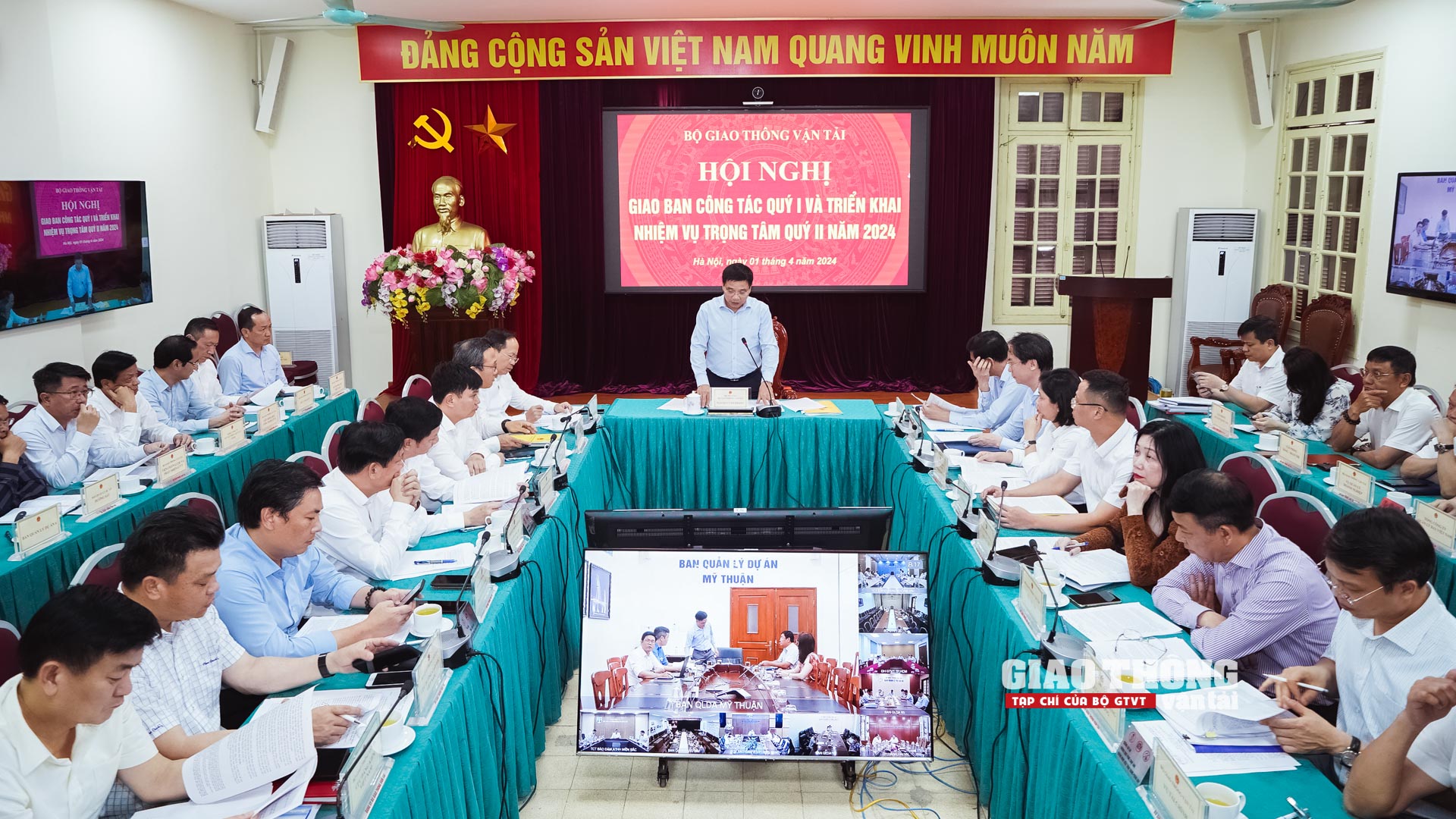 Bộ GTVT đã giải ngân hơn 10,7 nghìn tỷ đồng- Ảnh 1. Bộ GTVT đã giải ngân hơn 10,7 nghìn tỷ đồng- Ảnh 1.