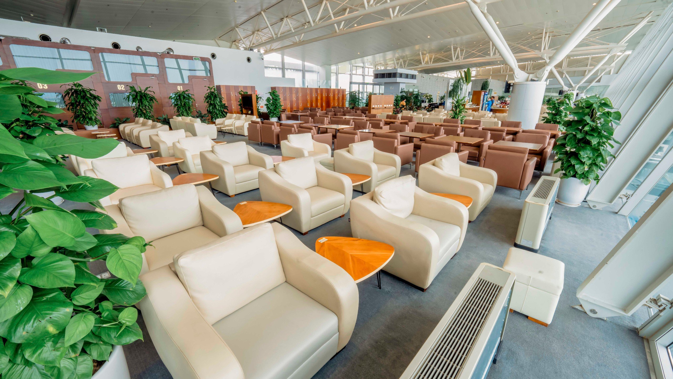 Vì đâu Nội Bài lọt Top 100 sân bay tốt nhất thế giới năm 2024?- Ảnh 7.